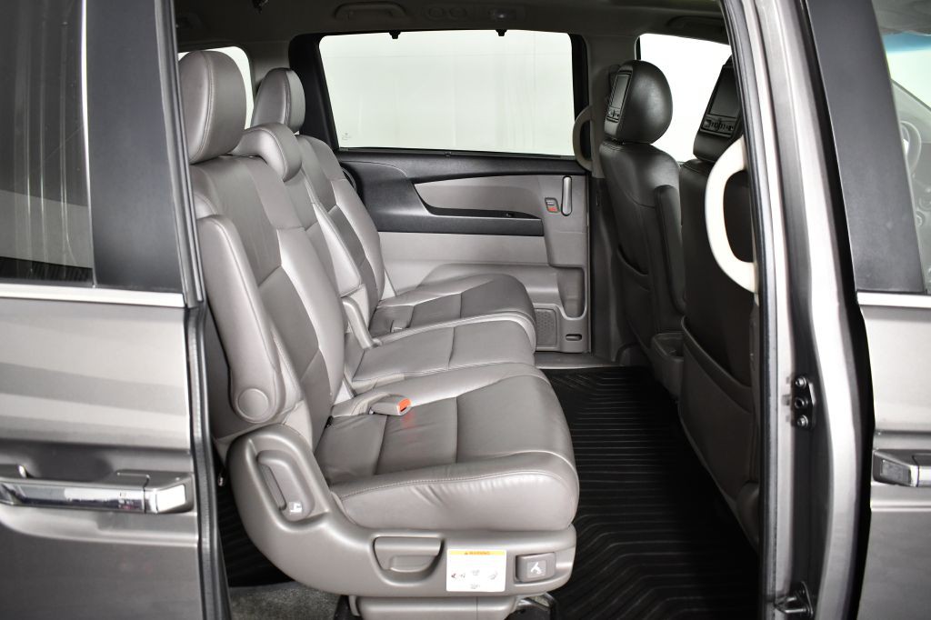2011 Honda Odyssey Image 28