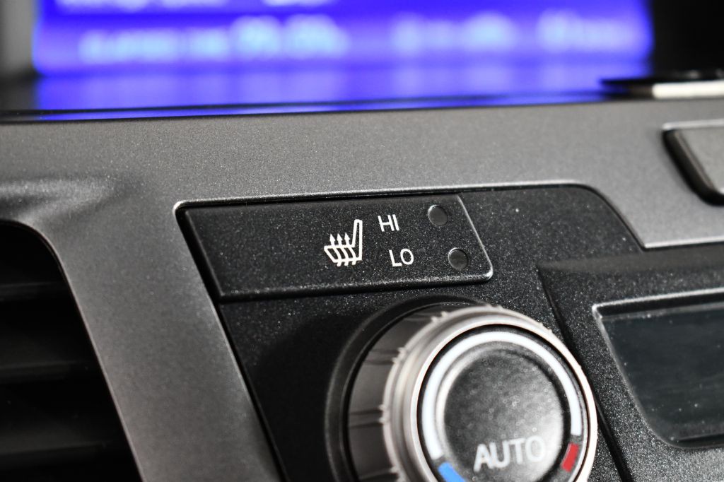 2011 Honda Odyssey Image 40