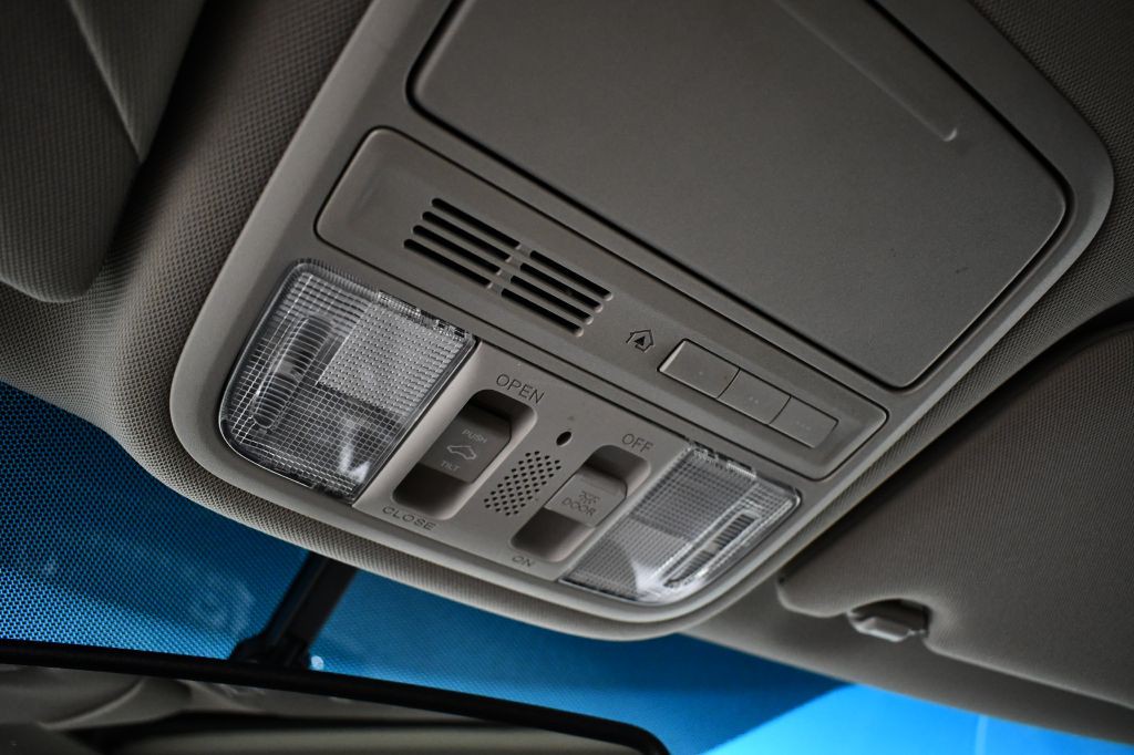 2011 Honda Odyssey Image 44