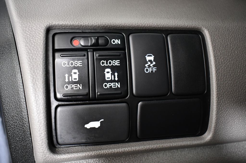 2011 Honda Odyssey Image 45