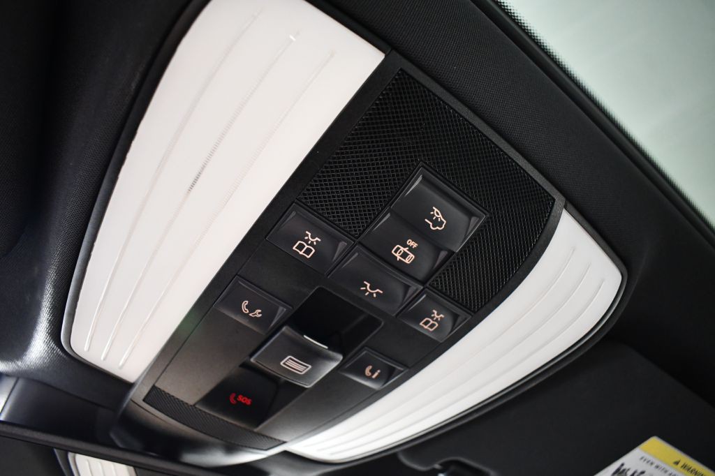 2014 Mercedes-Benz CLS-Class Image 48