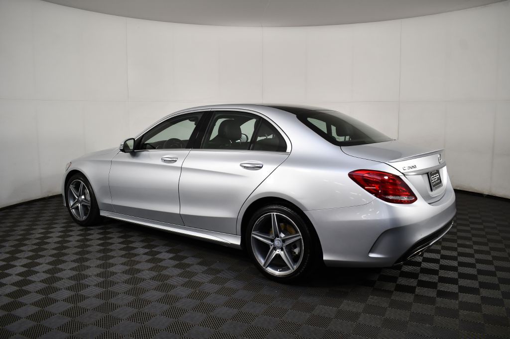 2016 Mercedes-Benz C-Class Image 10