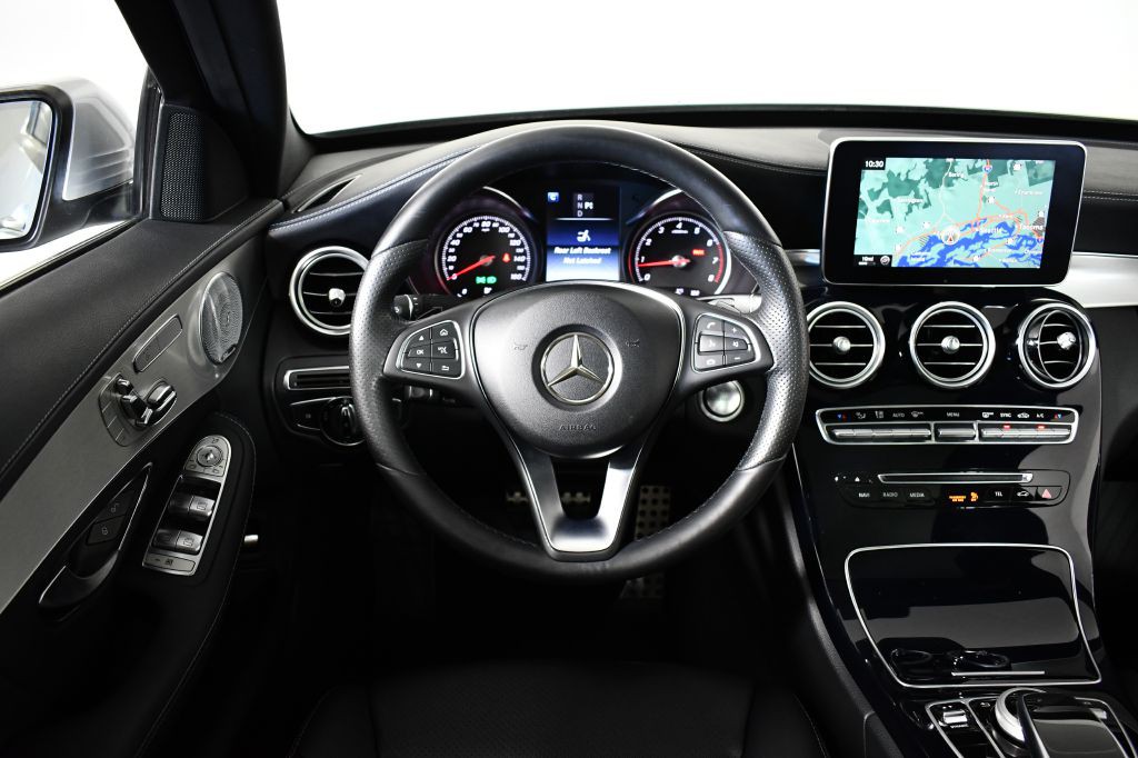 2016 Mercedes-Benz C-Class Image 17