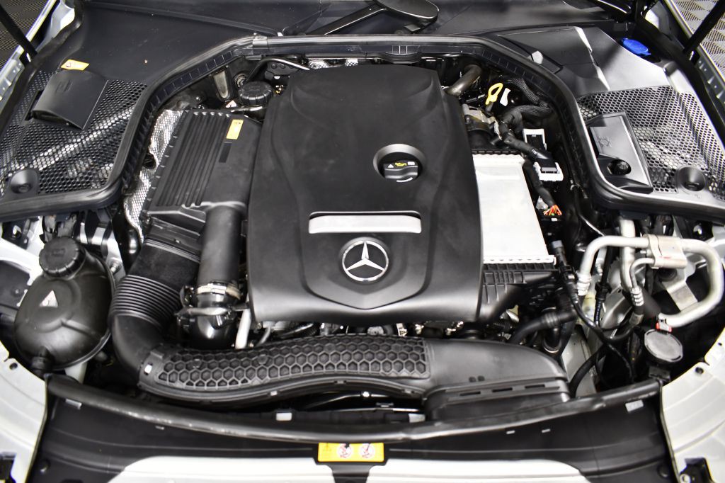 2016 Mercedes-Benz C-Class Image 51