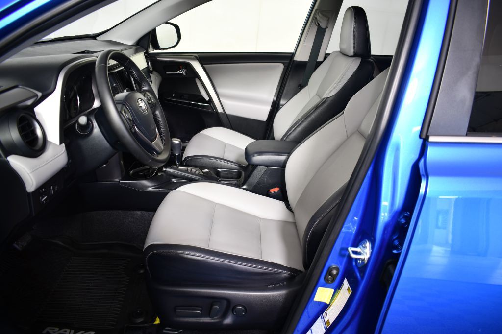 2018 Toyota Rav4 Image 17
