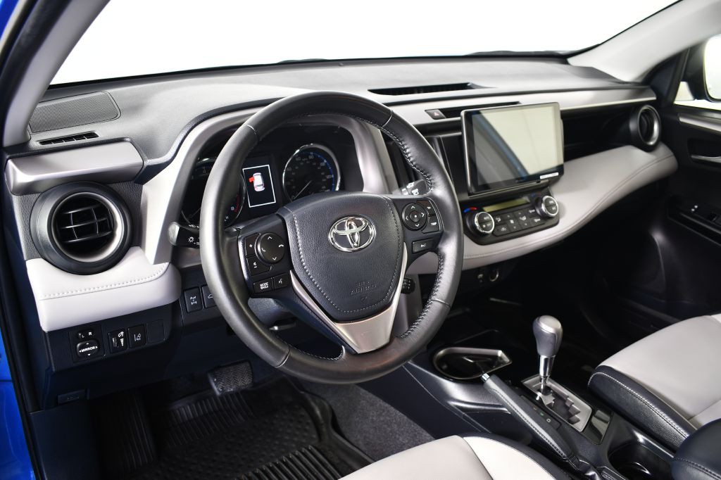2018 Toyota Rav4 Image 19