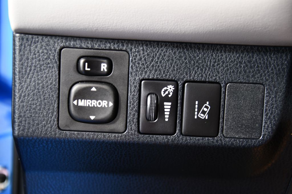 2018 Toyota Rav4 Image 36
