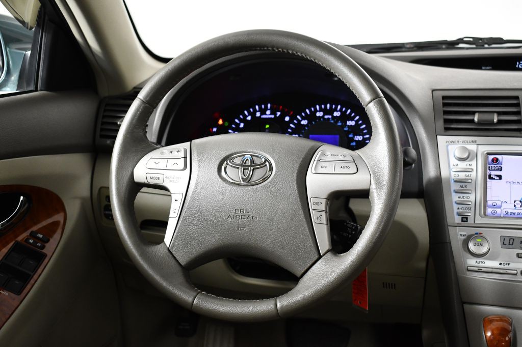 2011 Toyota Camry Image 27