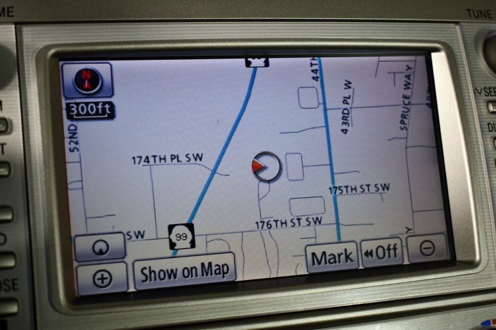 2011 Toyota Camry Image 33