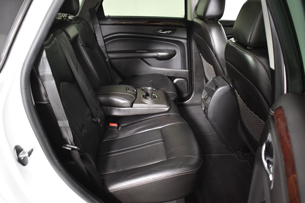 2012 Cadillac SRX Image 24