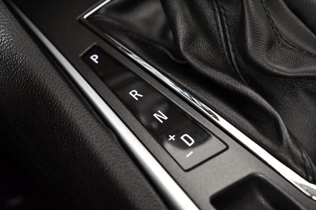 2012 Cadillac SRX Image 41