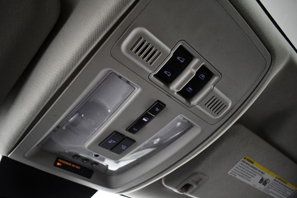 2012 Cadillac SRX Image 46