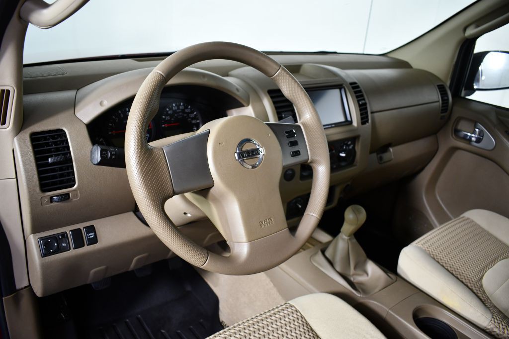 2007 Nissan Frontier Image 19