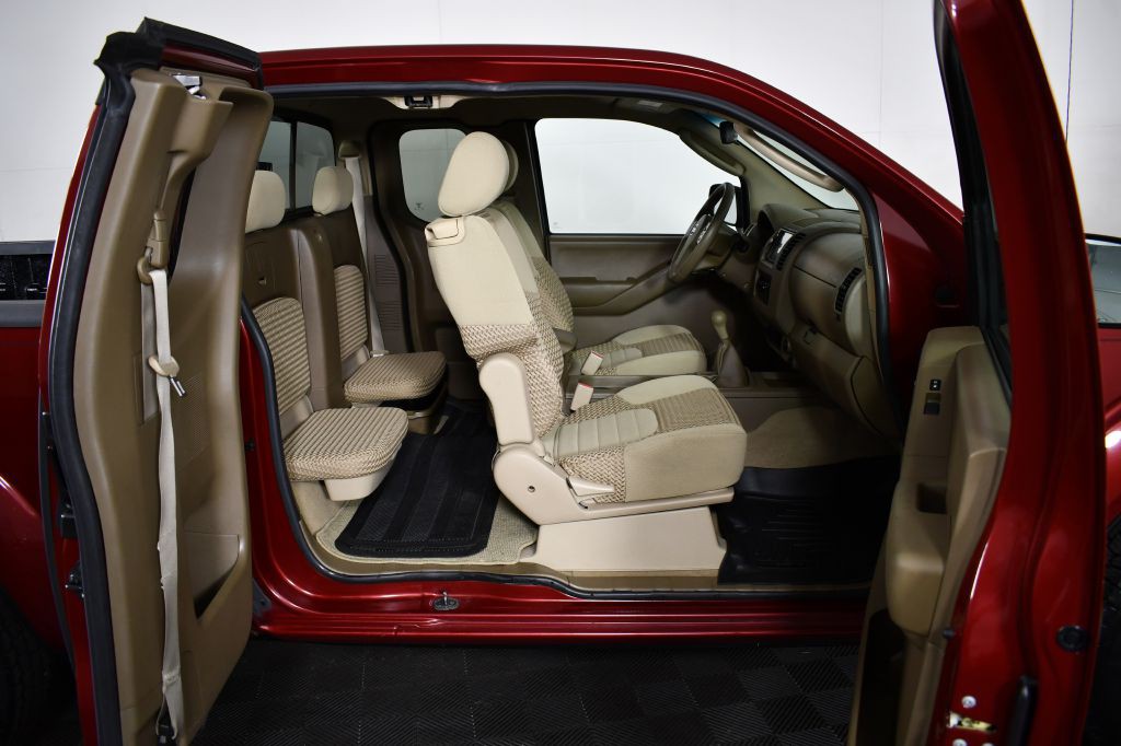 2007 Nissan Frontier Image 25