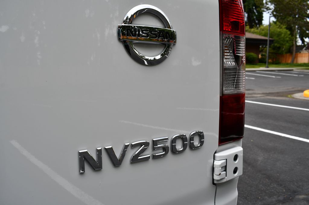 2019 Nissan NV Image 16