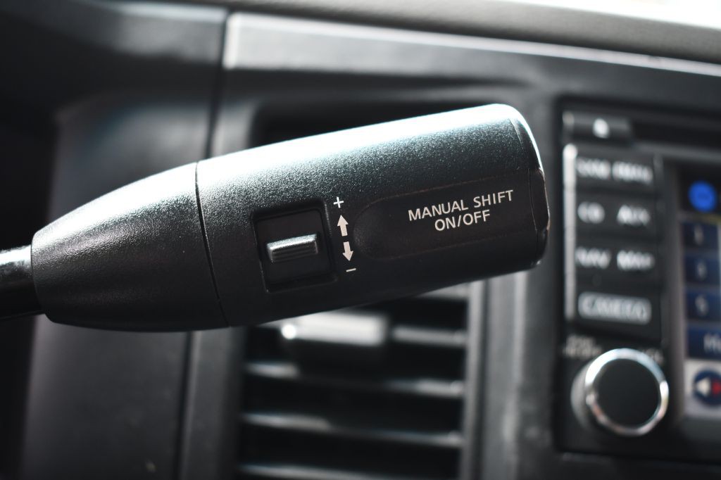 2019 Nissan NV Image 34