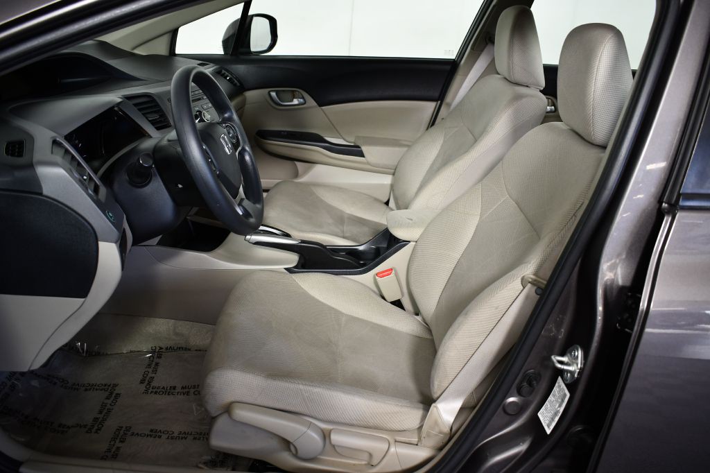 2012 Honda Civic Image 17