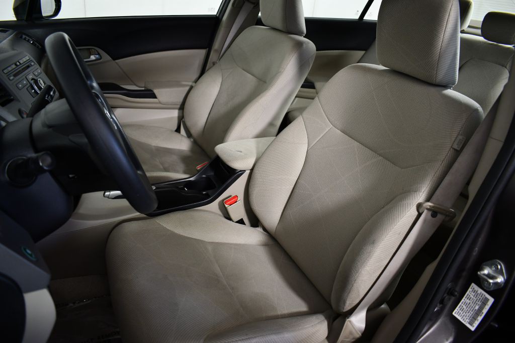 2012 Honda Civic Image 18