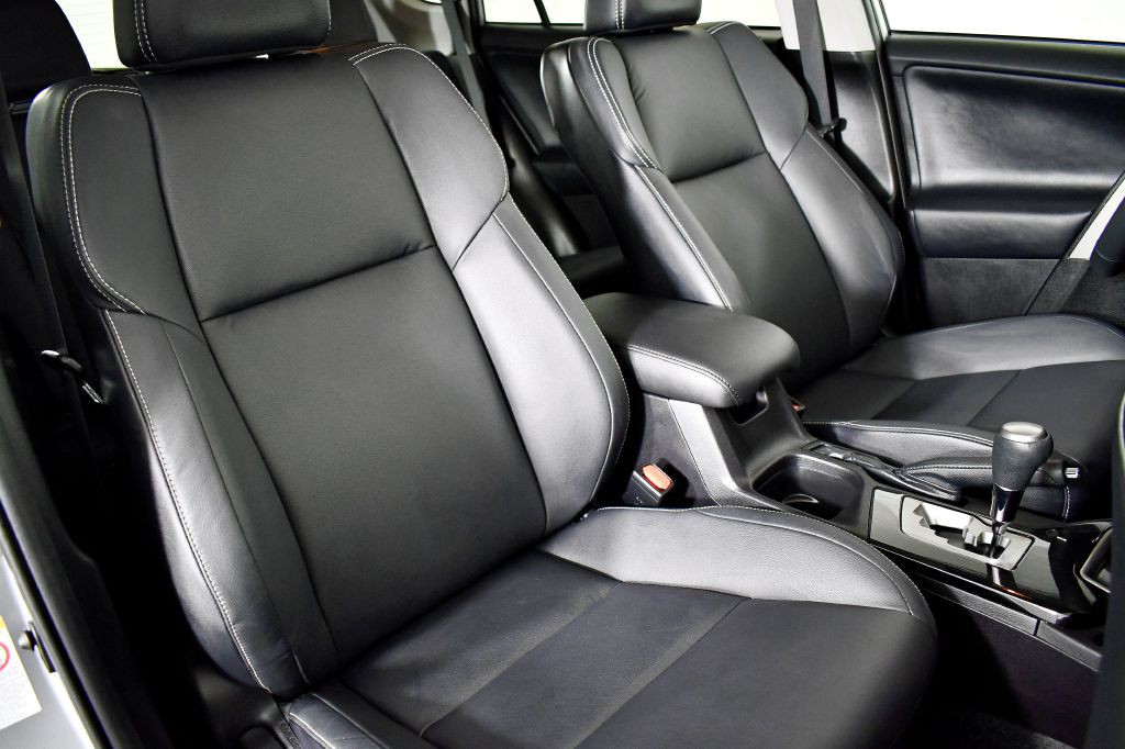2017 Toyota Rav4 Image 22