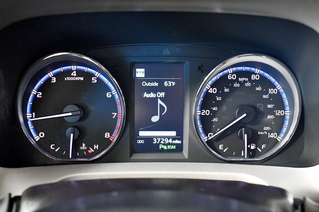 2017 Toyota Rav4 Image 33