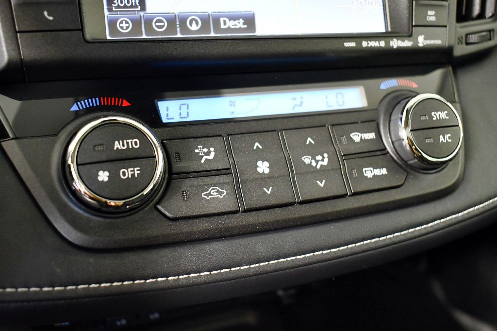 2017 Toyota Rav4 Image 37
