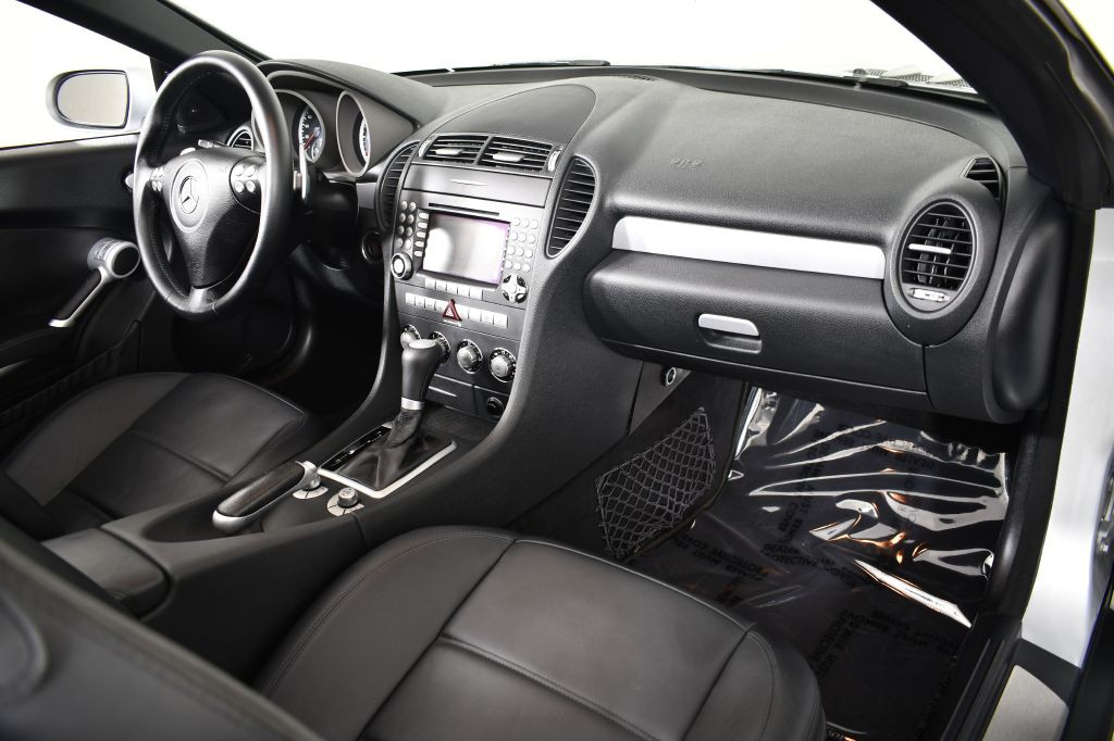 2007 Mercedes-Benz SLK-Class Image 31