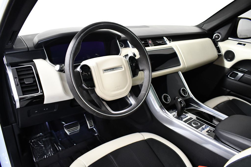 2020 Land Rover Range Rover Sport Image 18