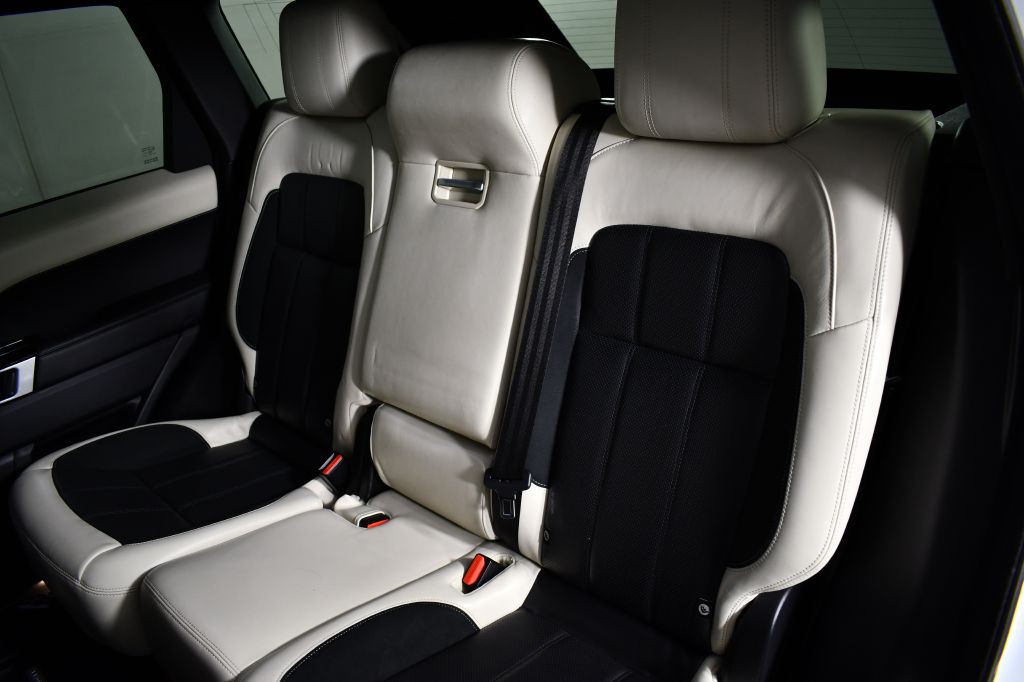 2020 Land Rover Range Rover Sport Image 25