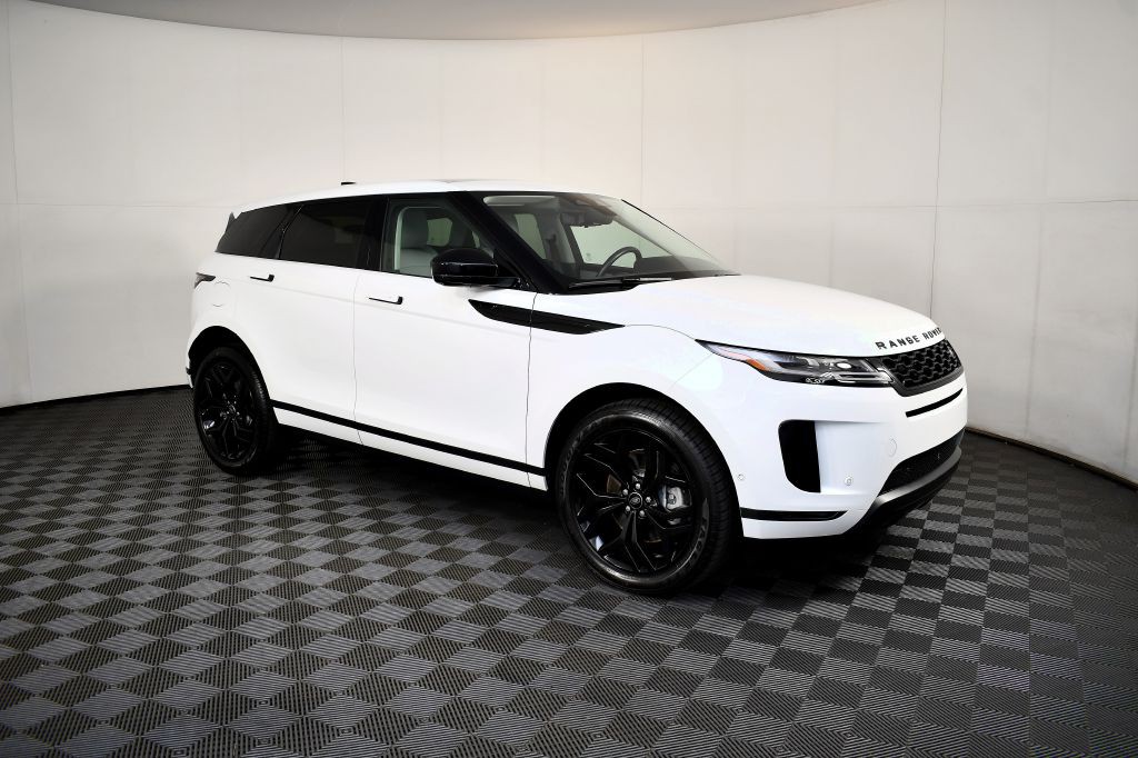 2022 Land Rover Range Rover Evoque Image 4
