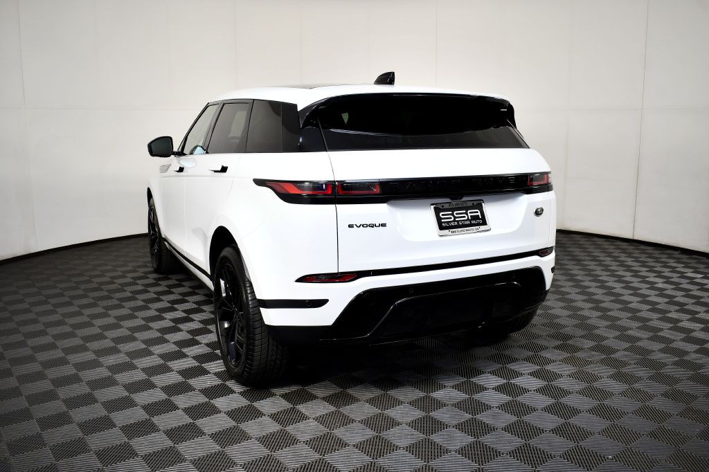 2022 Land Rover Range Rover Evoque Image 9