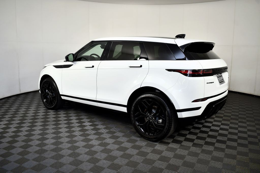 2022 Land Rover Range Rover Evoque Image 10