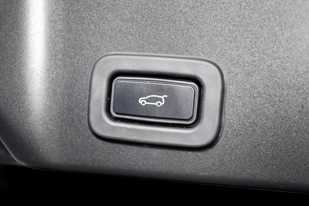 2022 Land Rover Range Rover Evoque Image 13