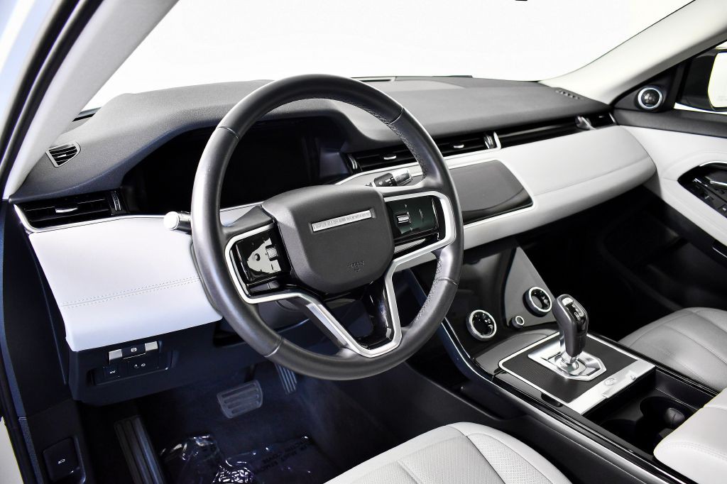 2022 Land Rover Range Rover Evoque Image 23