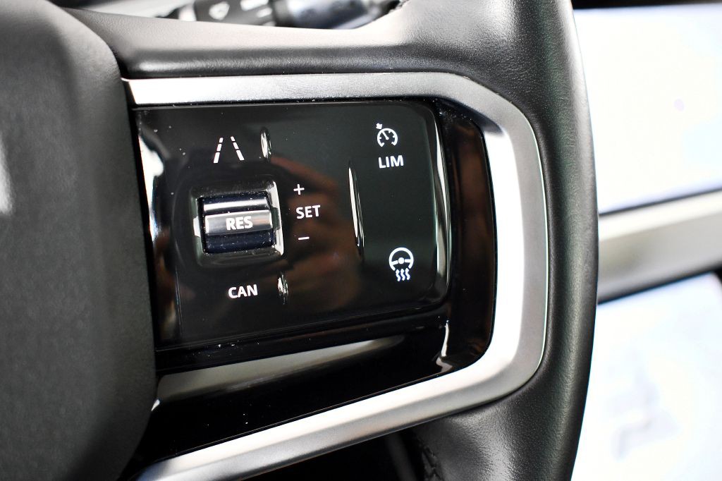 2022 Land Rover Range Rover Evoque Image 32