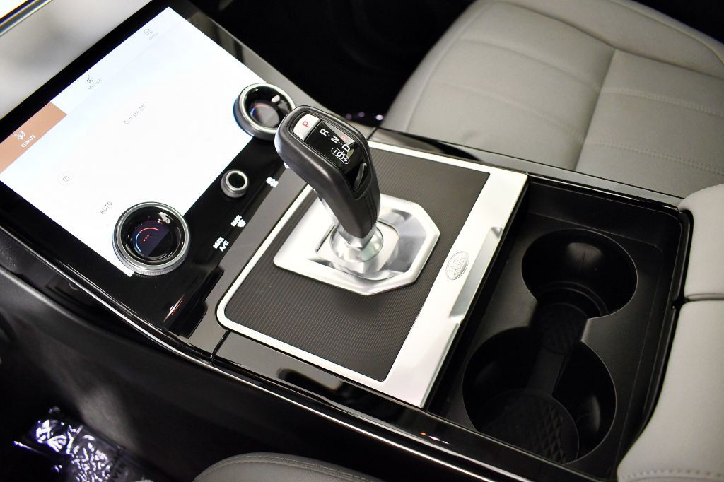 2022 Land Rover Range Rover Evoque Image 38