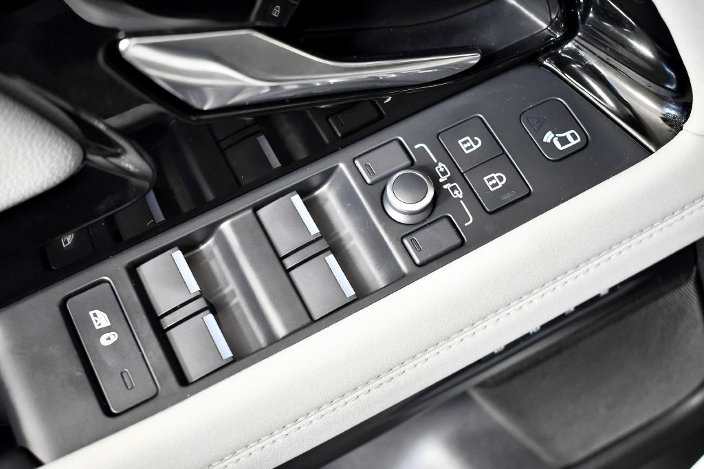 2022 Land Rover Range Rover Evoque Image 46