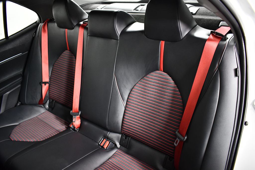 2021 Toyota Camry Image 24