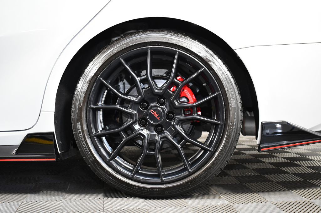 2021 Toyota Camry Image 41