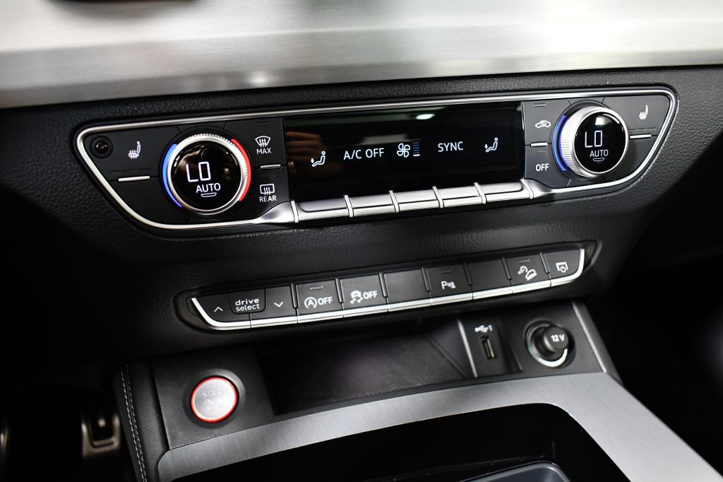 2021 Audi Q5 Image 34