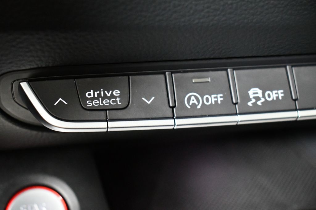 2021 Audi Q5 Image 37