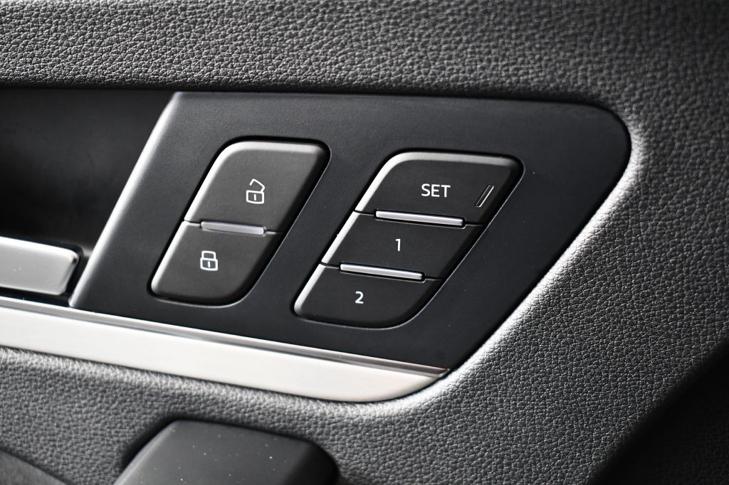 2021 Audi Q5 Image 50