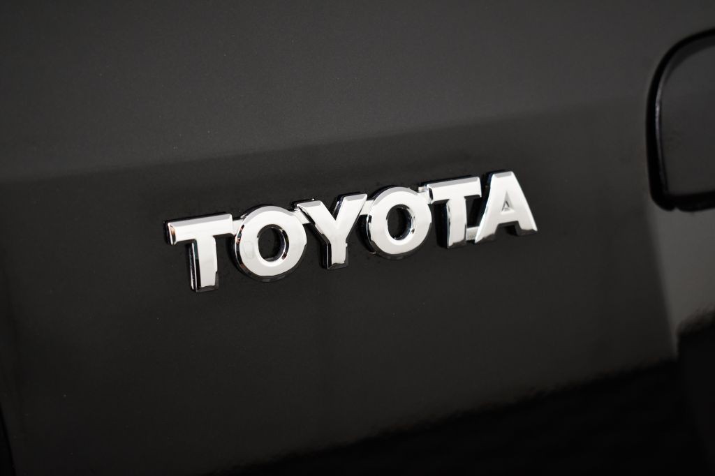2007 Toyota Corolla Image 16