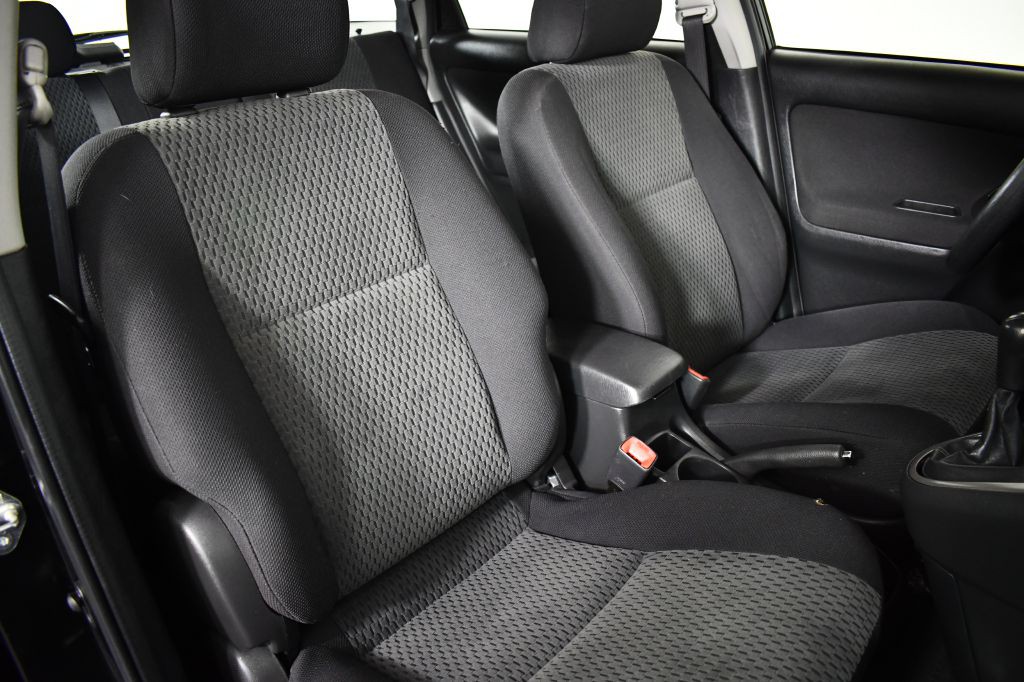 2007 Toyota Corolla Image 21