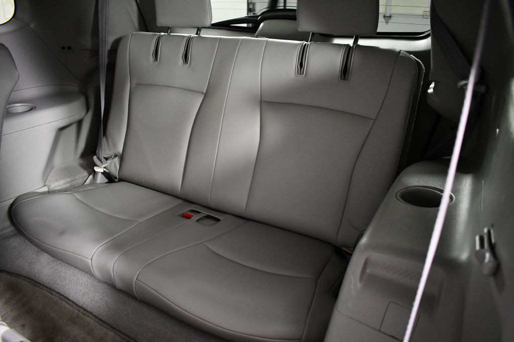 2010 Toyota Highlander Image 23