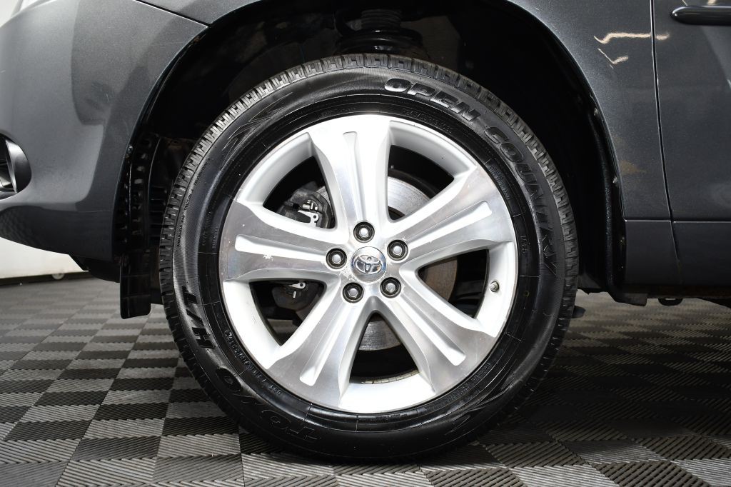 2010 Toyota Highlander Image 39