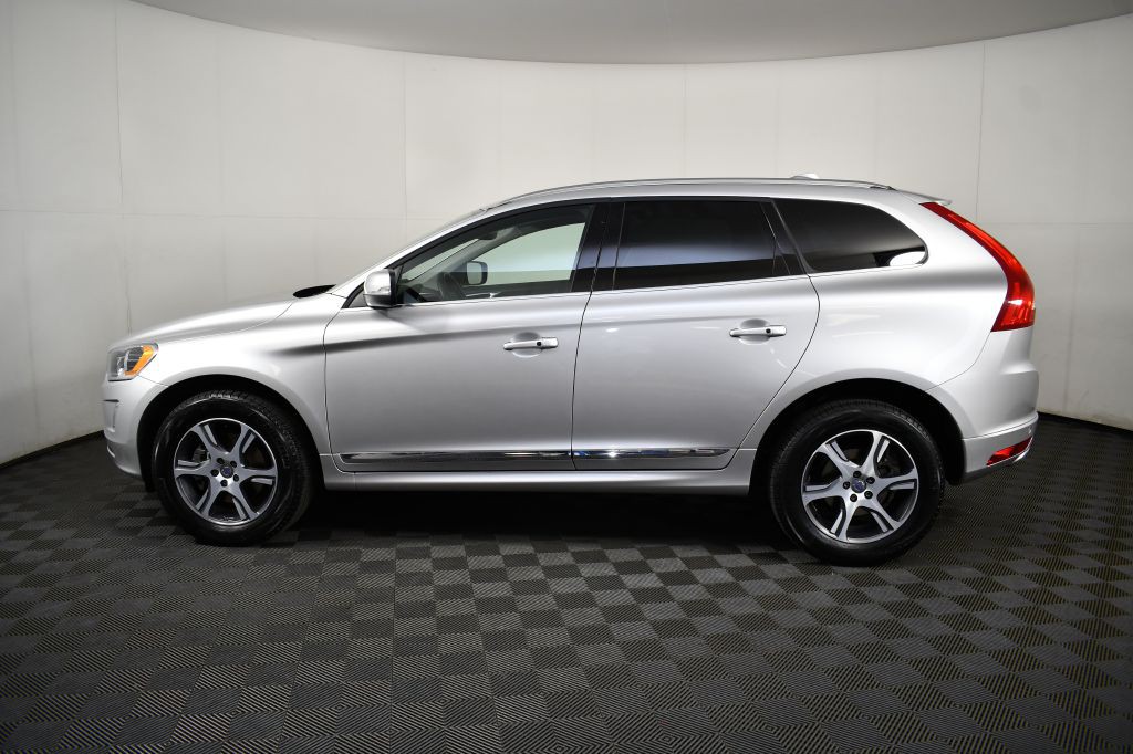 2015 Volvo XC60 Image 11