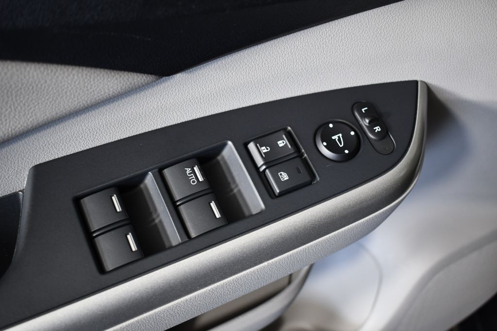 2014 Honda CR-V Image 41