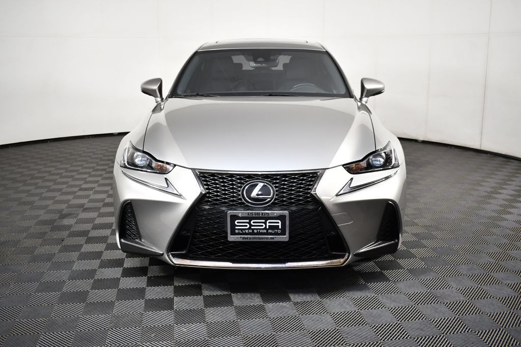 2020 Lexus IS Image 2