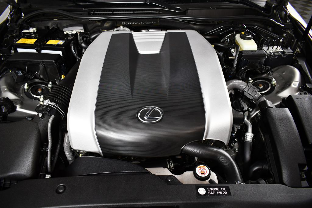 2020 Lexus IS Image 50
