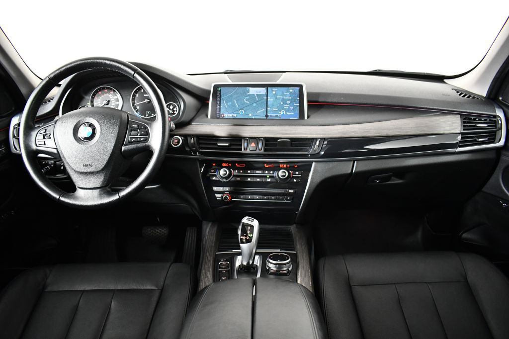 2014 BMW X5 Image 16